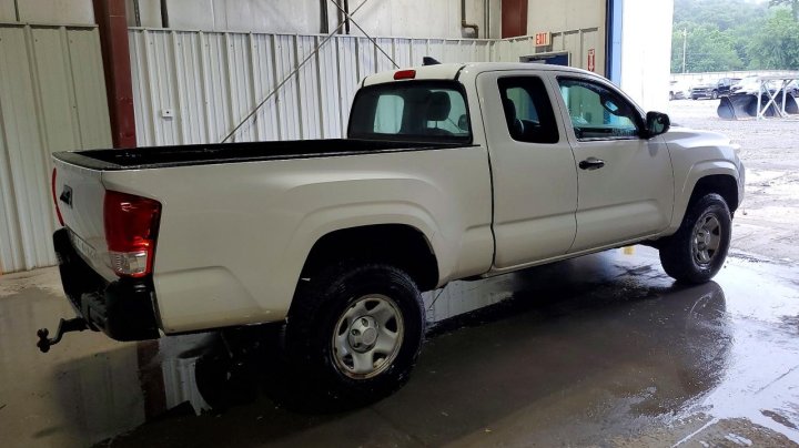 Toyota TACOMA  2016