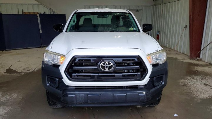 Toyota TACOMA  2016