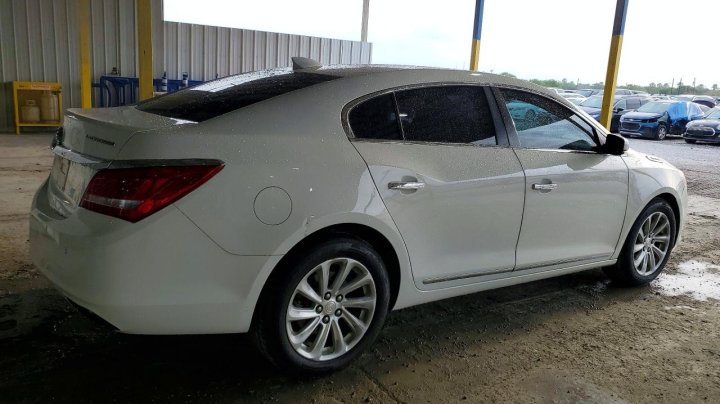 Buick Lacrosse  2016