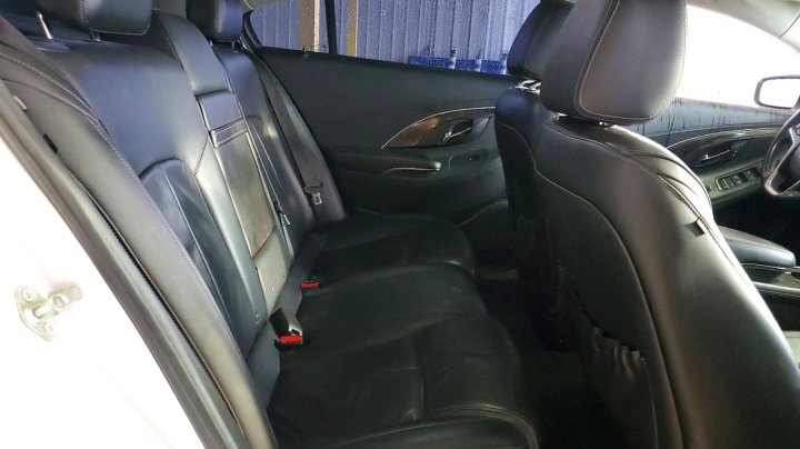 Buick Lacrosse  2016