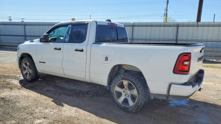 RAM 1500  2025