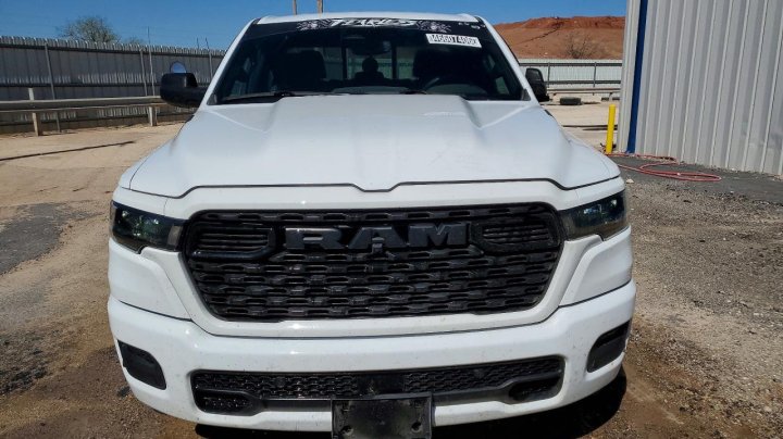 RAM 1500  2025