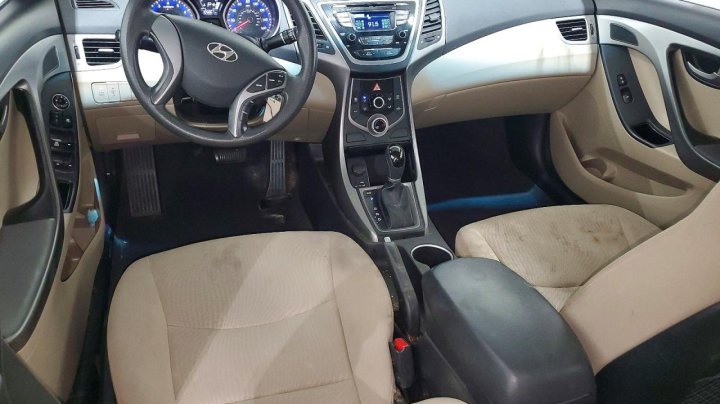 Hyundai Elantra  2016