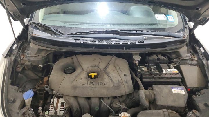 Hyundai Elantra  2016