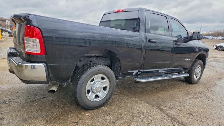 RAM 2500  2022