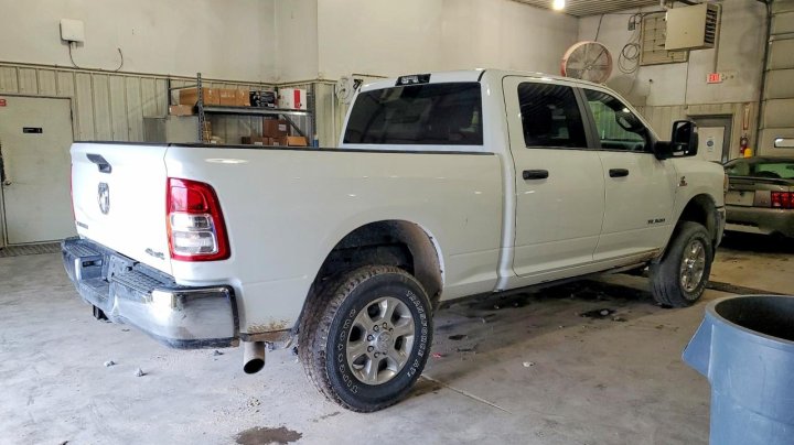 RAM 2500  2024