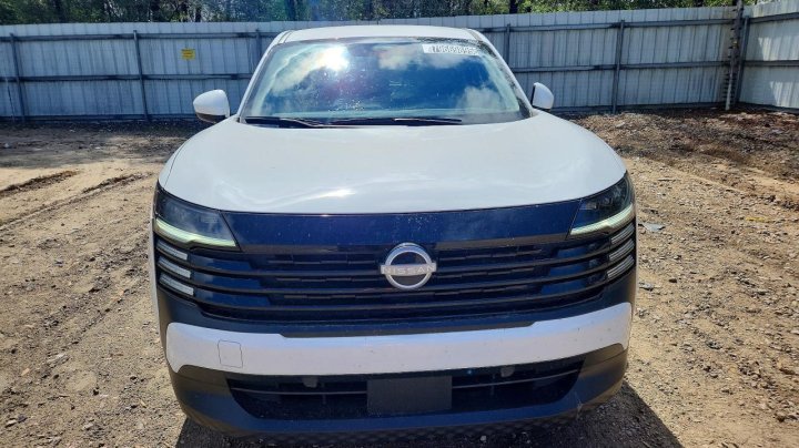 Nissan Kicks  2025