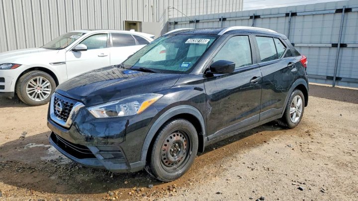 Nissan Kicks  2019