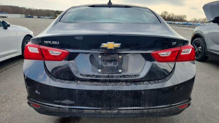 Chevrolet Malibu  2023