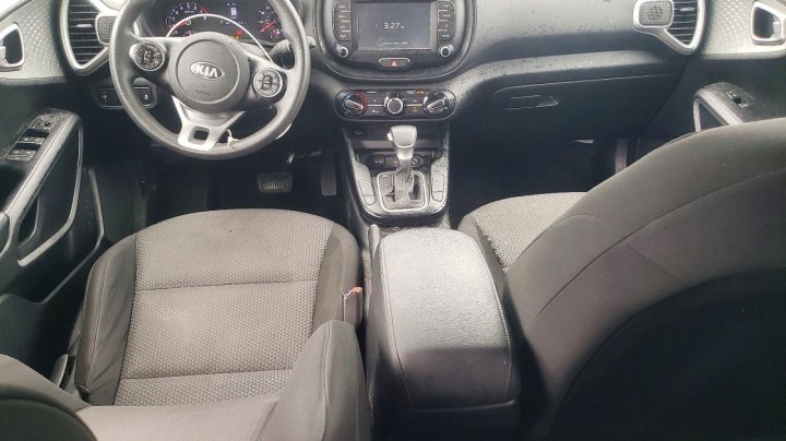 KIA Soul  2021