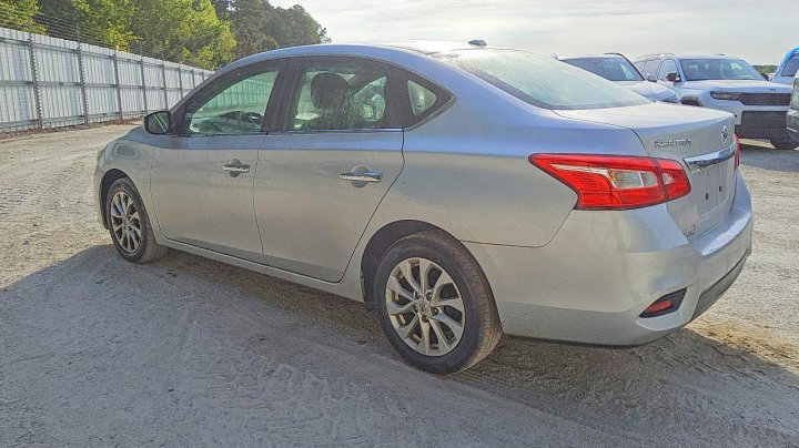 Nissan Sentra  2019