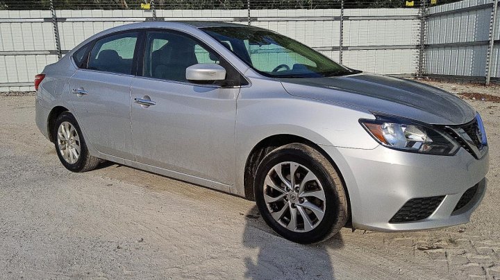 Nissan Sentra  2019