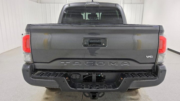 Toyota TACOMA  2020