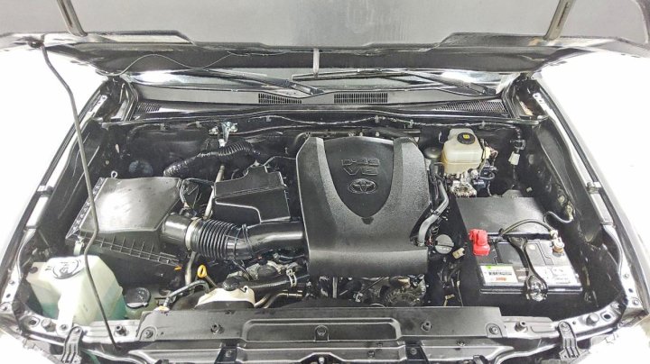 Toyota TACOMA  2020