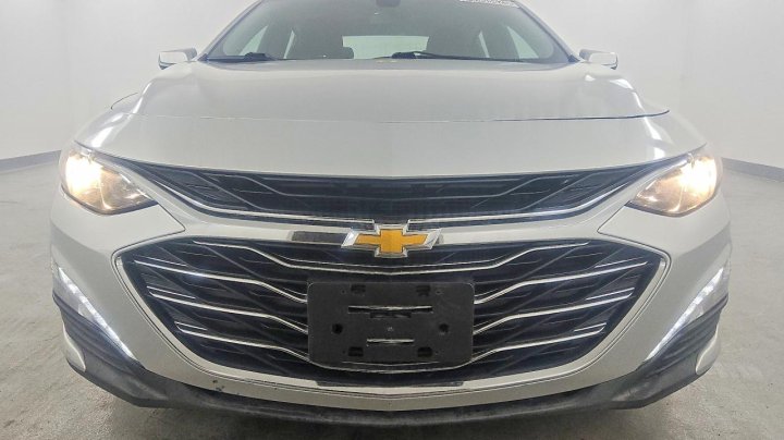 Chevrolet Malibu  2020