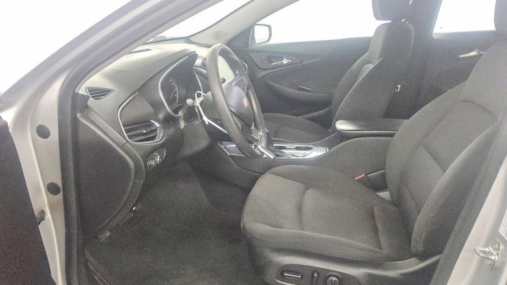 Chevrolet Malibu  2020