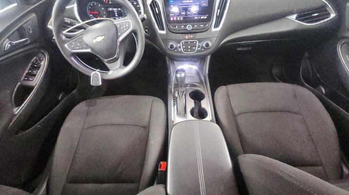Chevrolet Malibu  2020