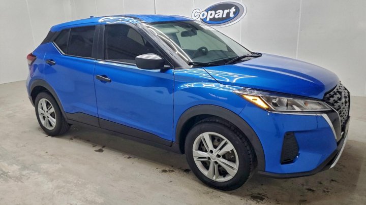Nissan Kicks  2023