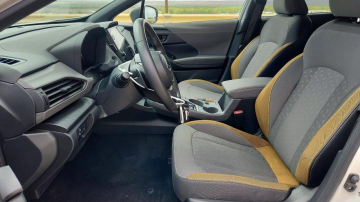 Subaru CROSSTREK  2025