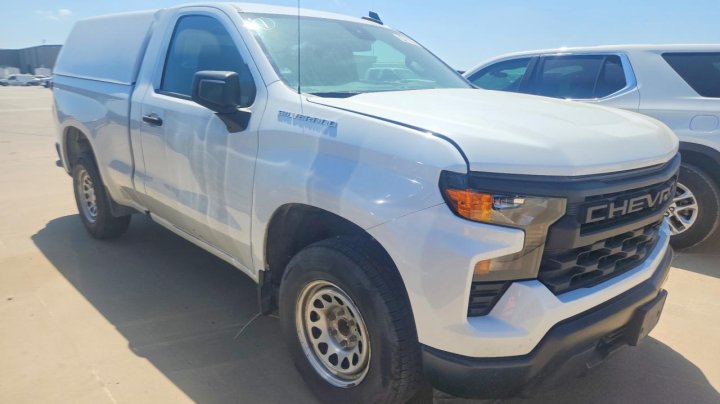 Chevrolet Silverado  2023