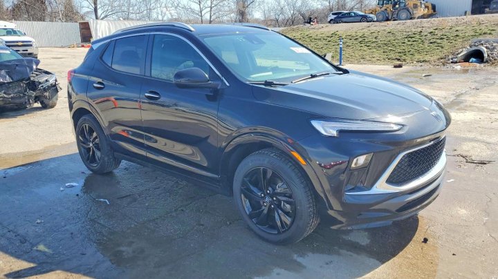 Buick Encore  2024