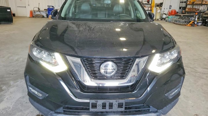 Nissan ROGUE  2018