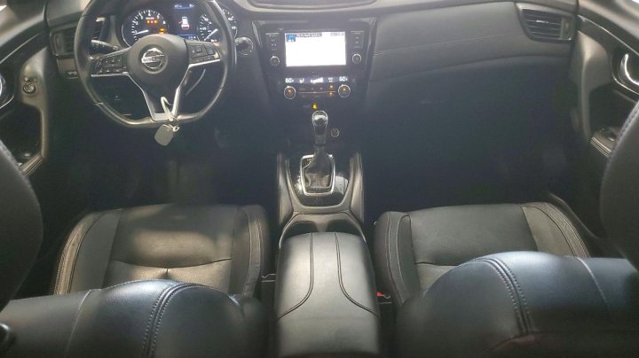 Nissan ROGUE  2018