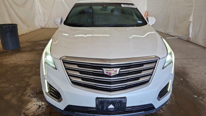 Cadillac XT5  2017