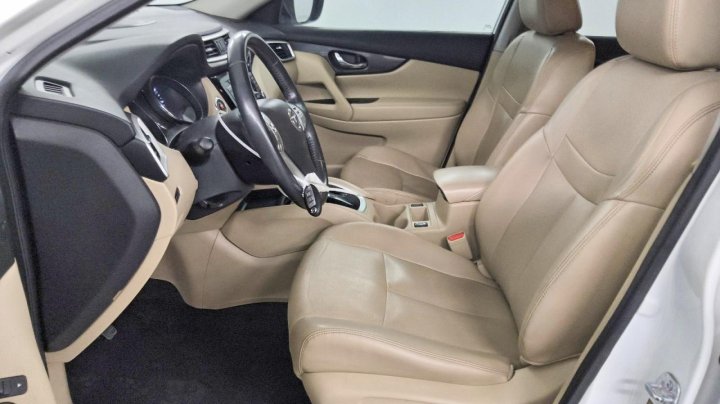 Nissan ROGUE  2016