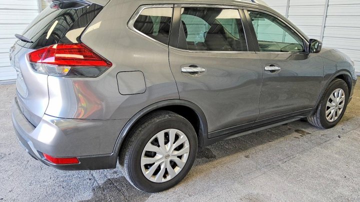 Nissan ROGUE  2017