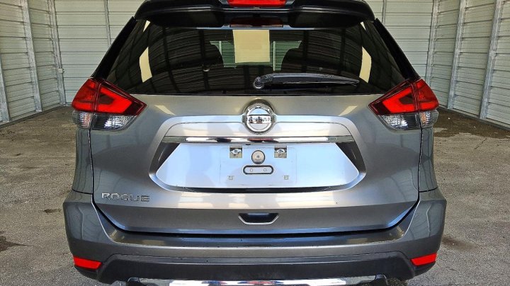 Nissan ROGUE  2017
