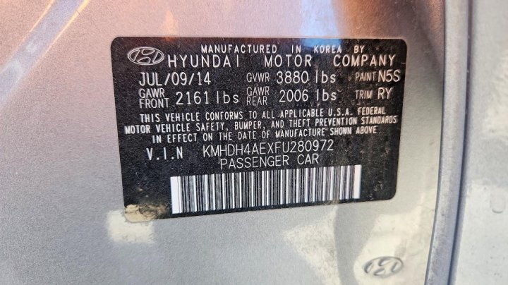 Hyundai Elantra  2015