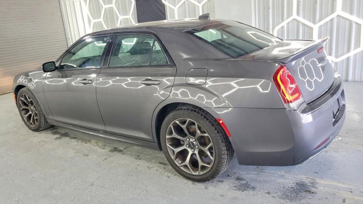 CHRYSLER 300  2018