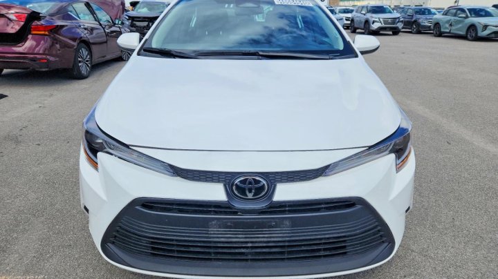 Toyota Corolla  2025
