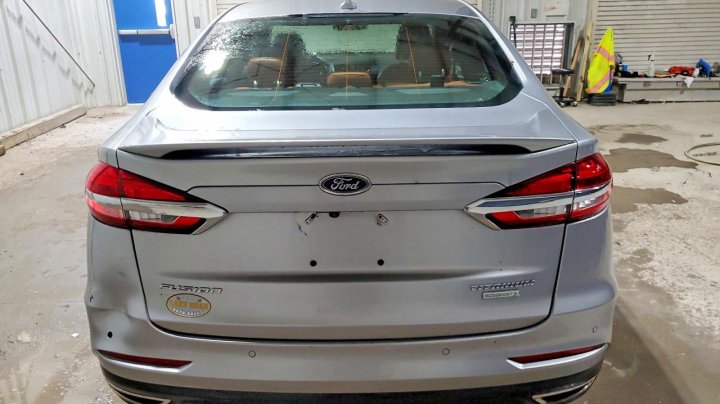 Ford FUSION  2020