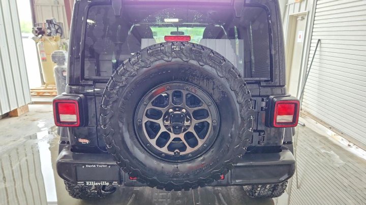 JEEP WRANGLER  2023