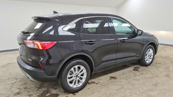 Ford Escape  2022