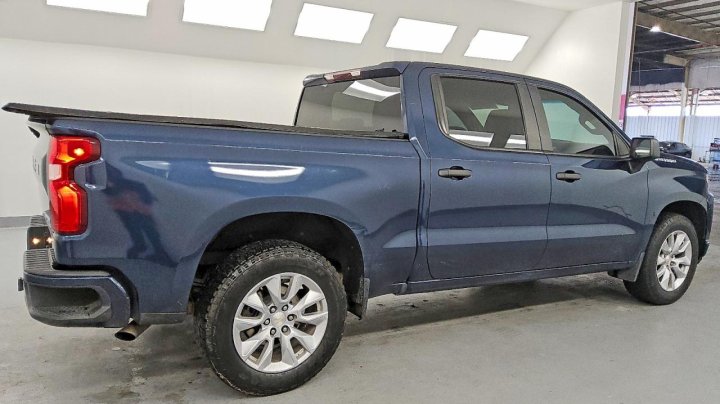 Chevrolet Silverado  2022