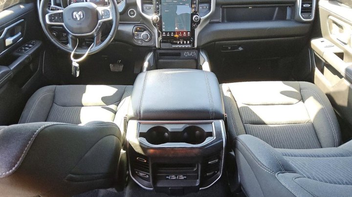 RAM 1500  2023
