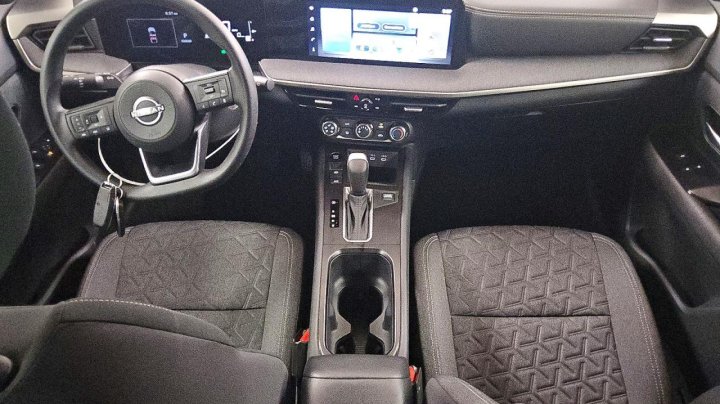 Nissan Kicks  2025