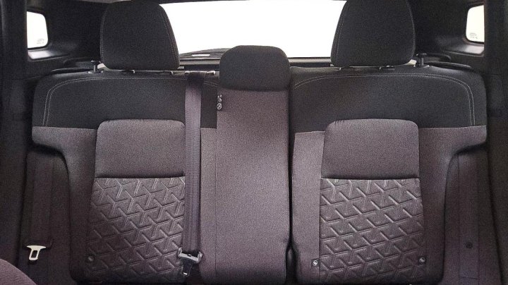 Nissan Kicks  2025