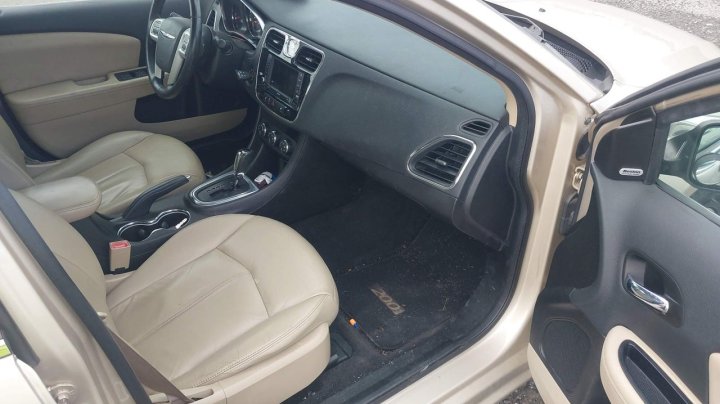 CHRYSLER 200 LIMITED 2014