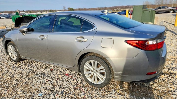Lexus ES  2015