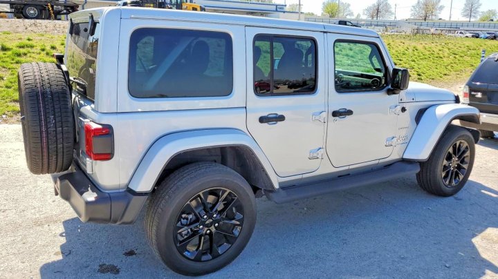 JEEP WRANGLER  2023