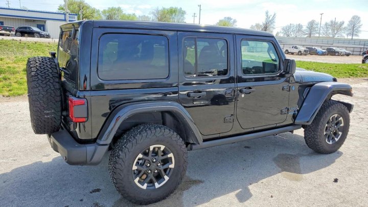 JEEP WRANGLER  2024