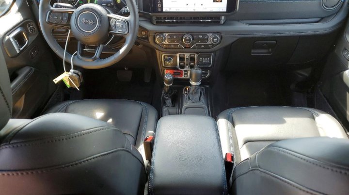 JEEP WRANGLER  2024