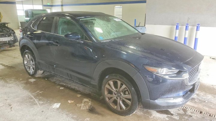 Mazda CX-30  2021