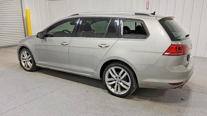 Volkswagen Golf  2017