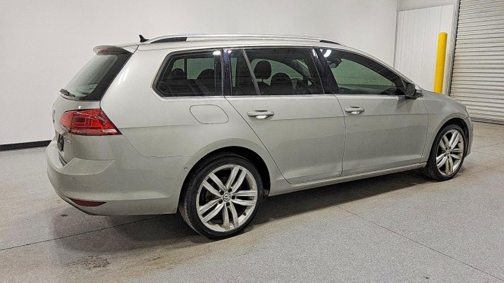 Volkswagen Golf  2017