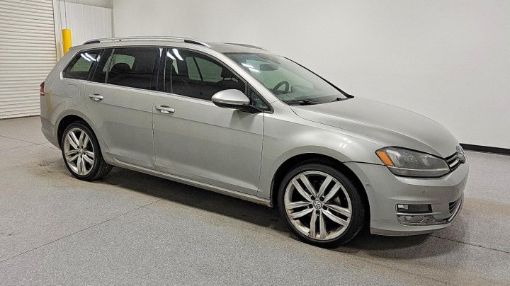 Volkswagen Golf  2017